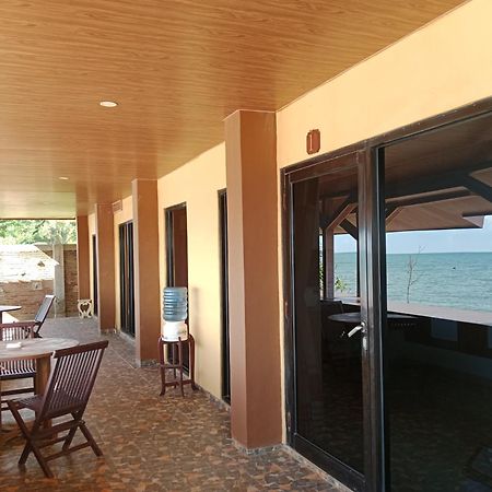 Omah Laut Bondo Jepara - By The Beach, Direct View Of The Sea, Great Base For Water Sports Margokerto Eksteriør bilde