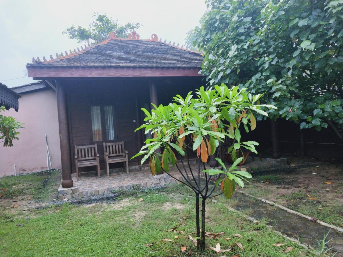 Omah Laut Bondo Jepara - By The Beach, Direct View Of The Sea, Great Base For Water Sports Margokerto Eksteriør bilde