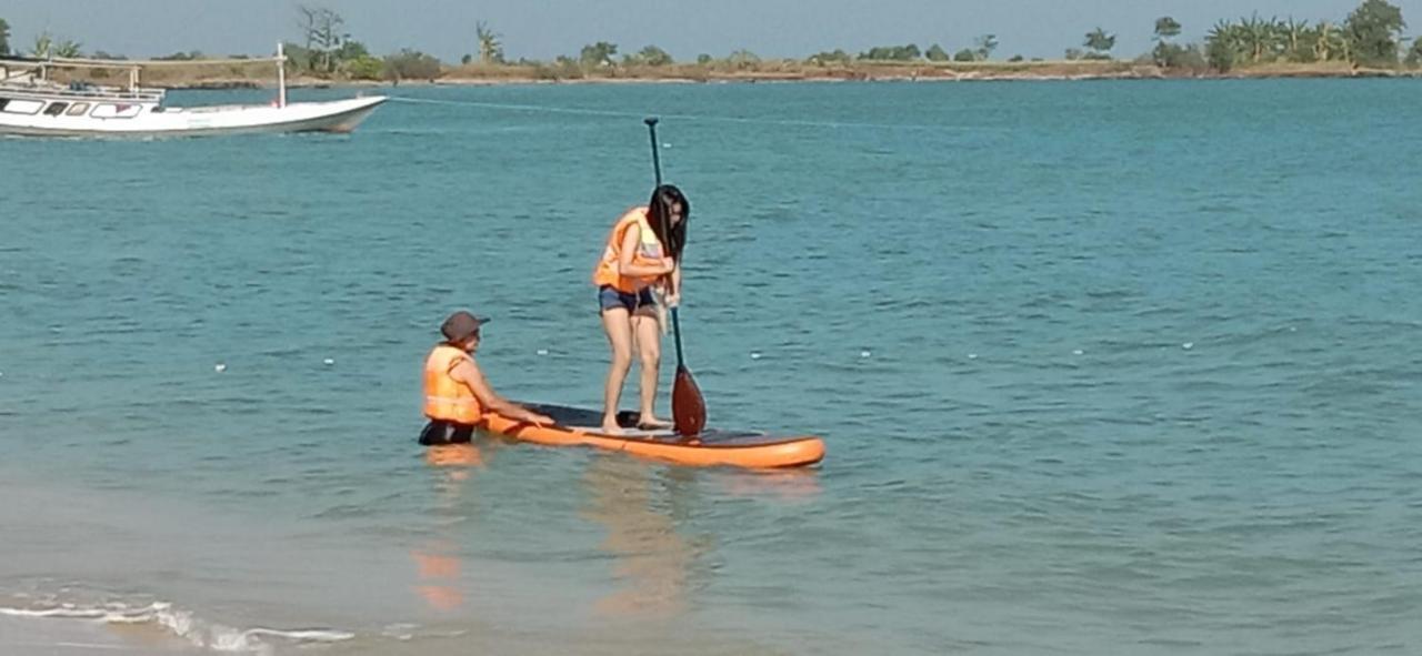 Omah Laut Bondo Jepara - By The Beach, Direct View Of The Sea, Great Base For Water Sports Margokerto Eksteriør bilde